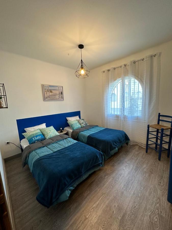 Maison De Vacances Avec Amarre Empuriabrava Exterior photo
